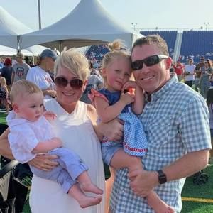 Meet your Posher, Kellie